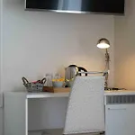 The White Building - 3* Costermano
