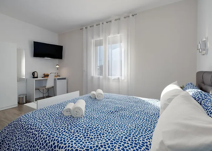 The White Building - Hotel Costermano sul Garda