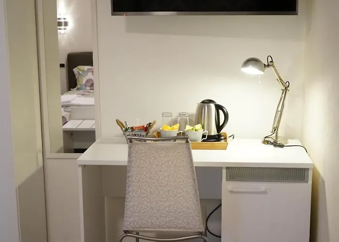 The White Building - Hotel Costermano sul Garda