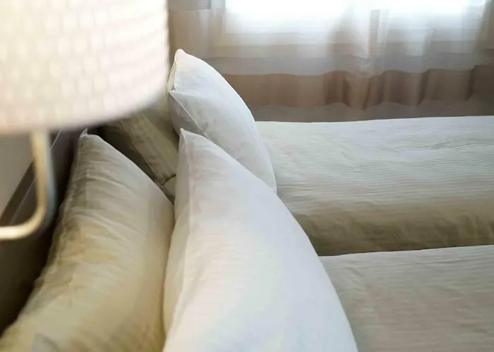 The White Building - 3*